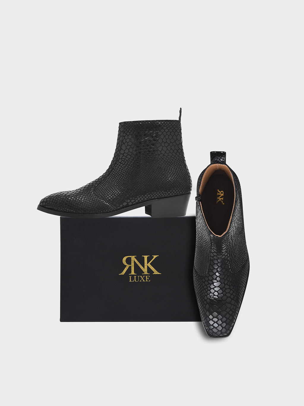 Preview of Morgoth Python Luxe (Black)