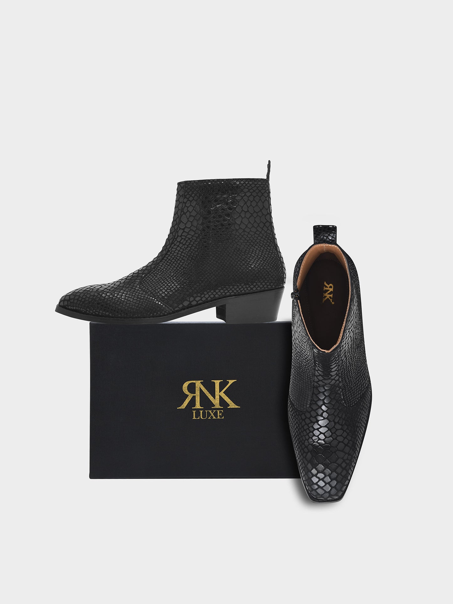 Morgoth Python Luxe (Black)