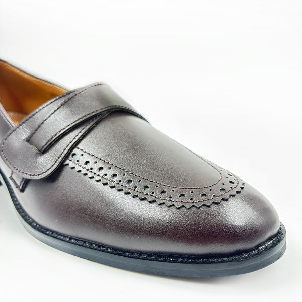 Penny loafers slip-on shoes on mid heel in black colour 