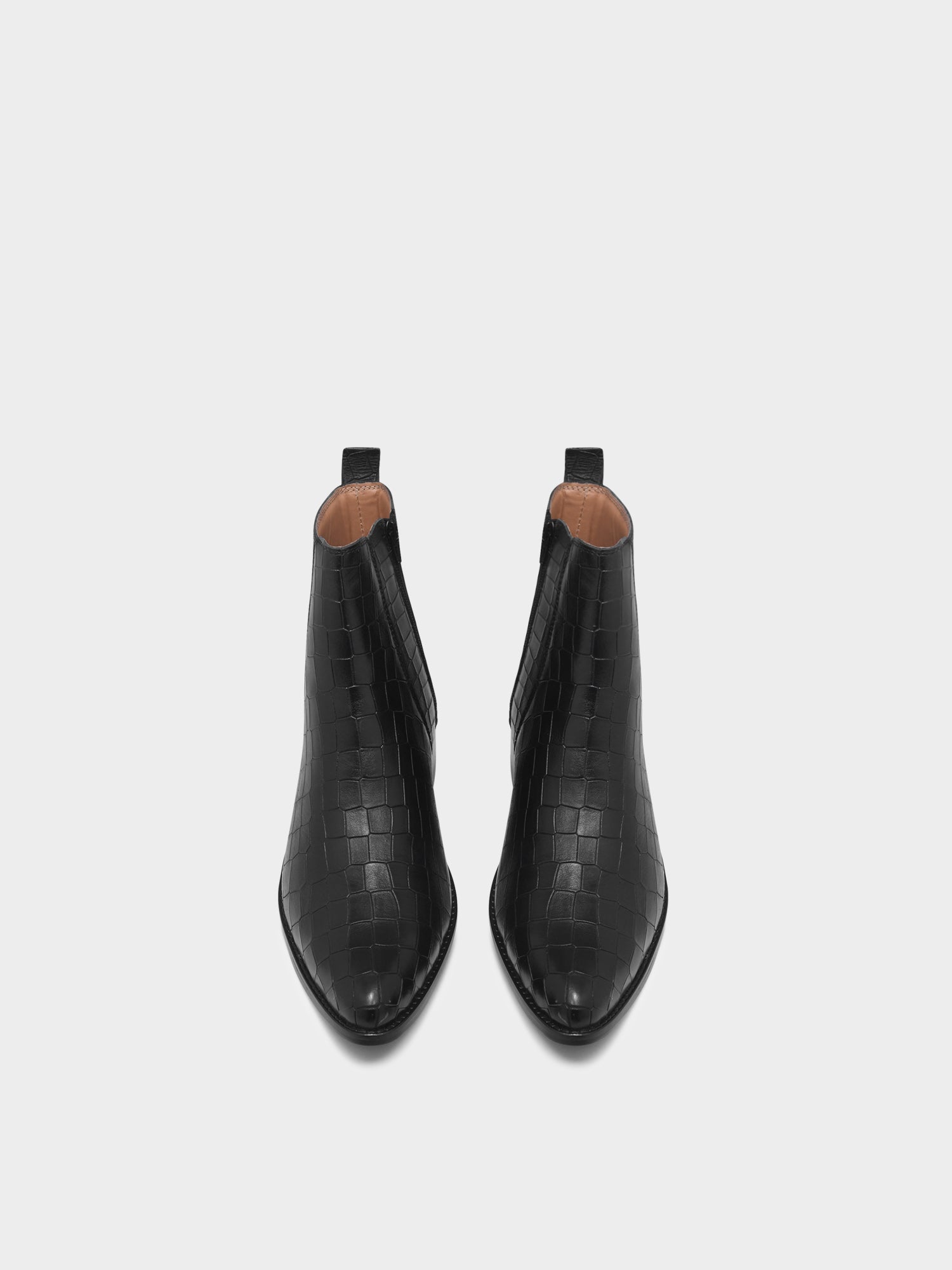 Men’s black crocodile-textured leather Chelsea boots with a sleek, pointed toe design