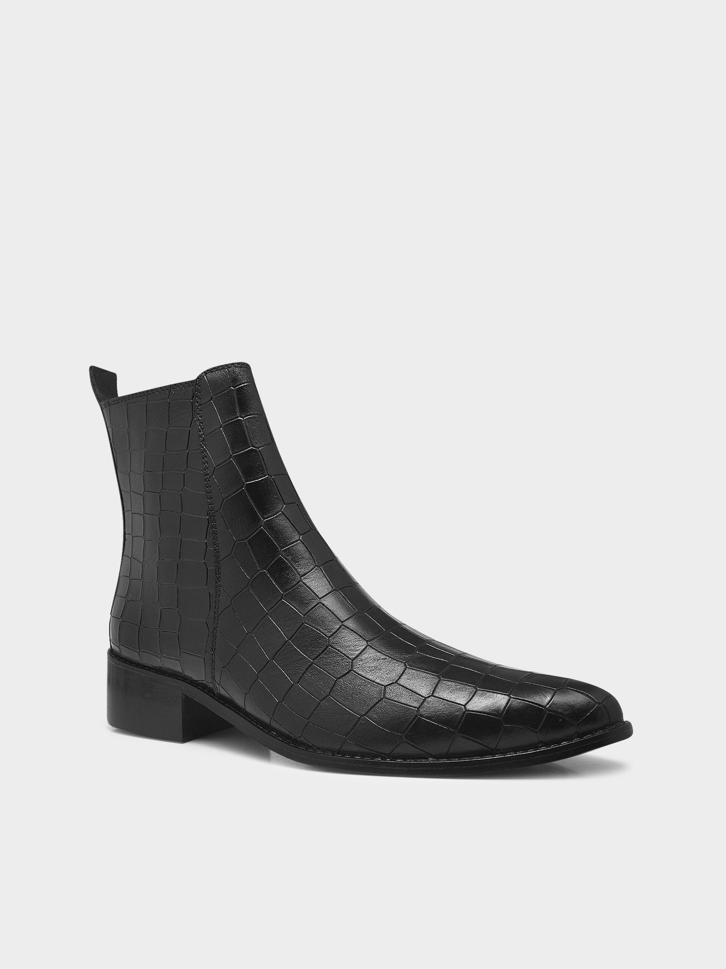 Men’s black crocodile-textured leather Chelsea boots with a sleek, pointed toe design