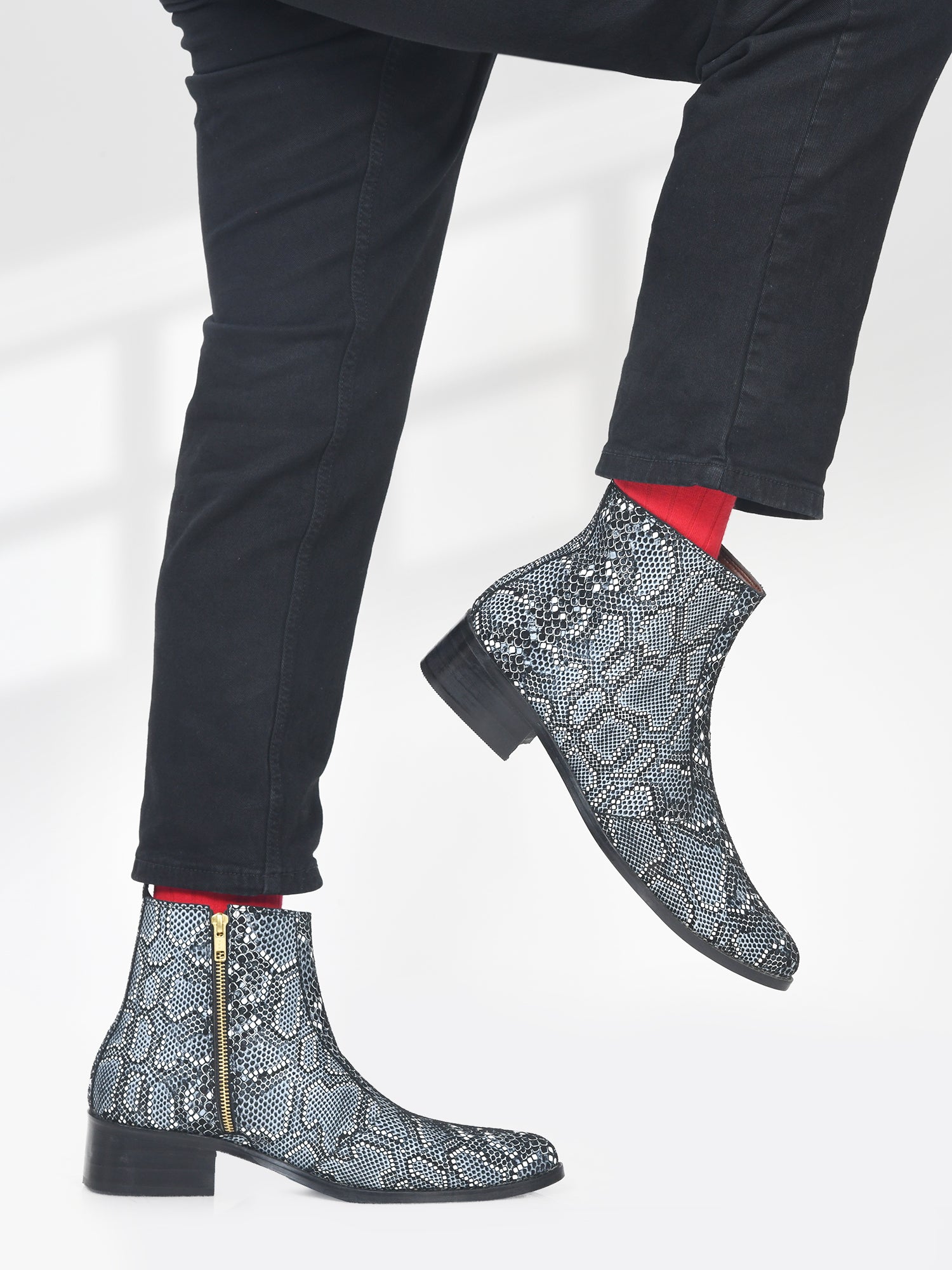 Men's Black and White Boots 