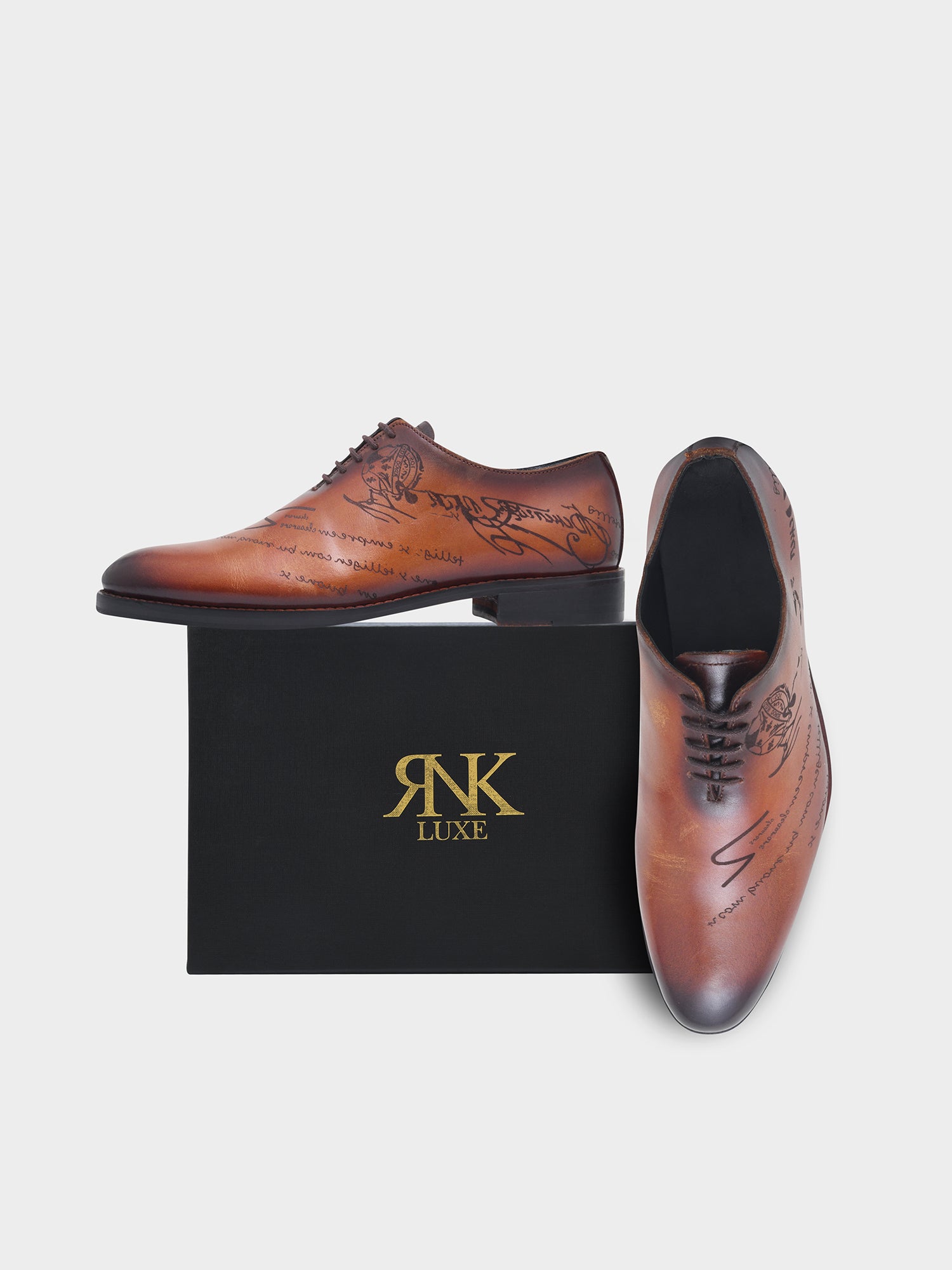 The Vinci - Hand-Painted Wholecut Oxford in Burnished Tan with Script Engraving