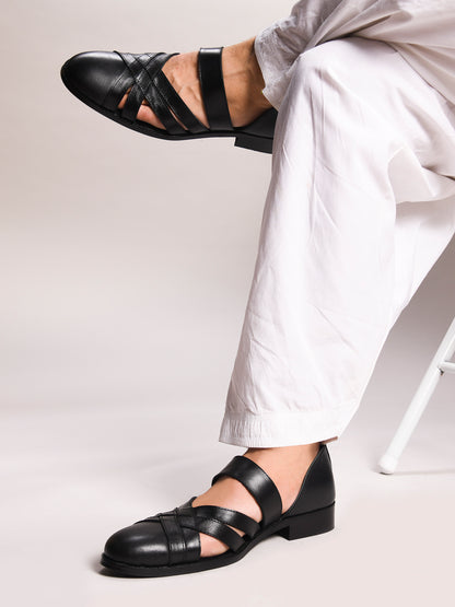 Handcrafted black leather sandals for men with interwoven straps - Heritage Peshawari Luxe Slip-Ons by RNK Luxe