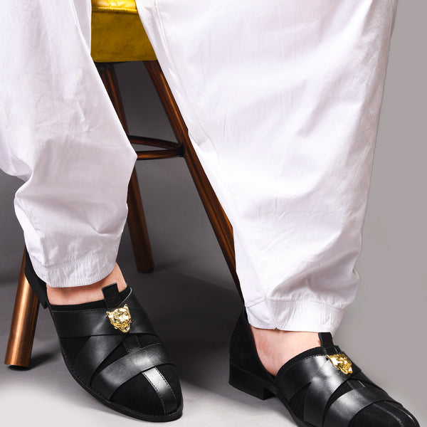 Peshawari Sandals Slip-Ons - Black