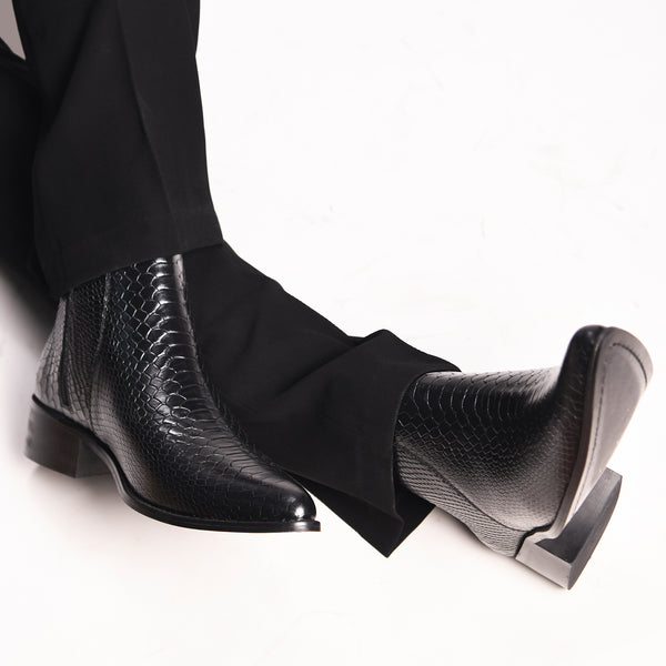 Men’s luxury black leather boots, perfect for formal and casual wear
