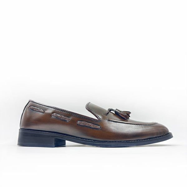 RNK Luxe Nomade – Premium brown leather tassel loafers for men with a hand-burnished finish, handcrafted for timeless style and luxury comfort.