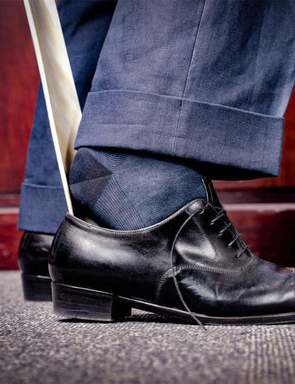 BULL HORN SHOEHORN 50CM ( 20 Inches)